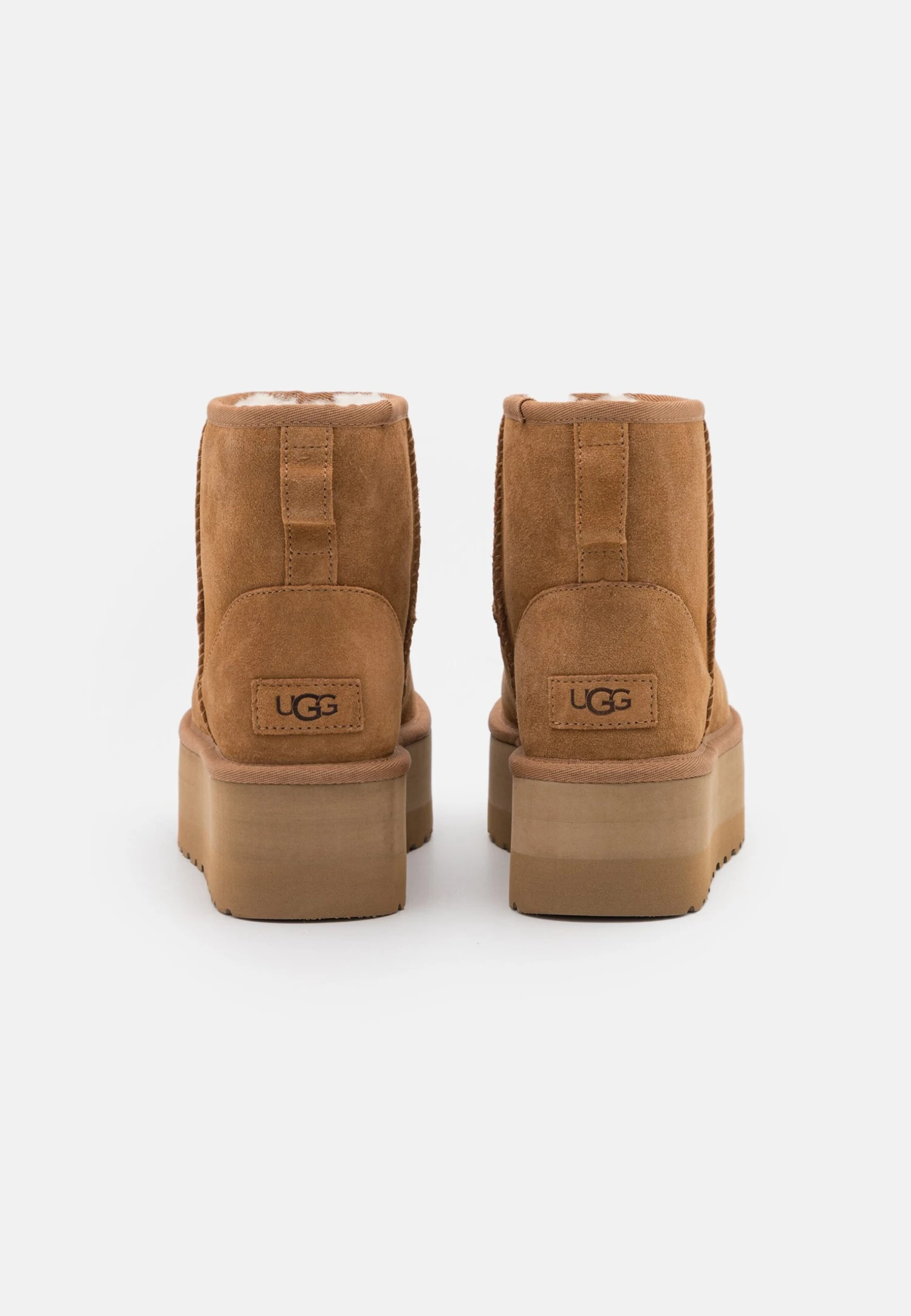 Ugg Classic Mini PlatformStivaletti Con PlateauChestnut Donna Stivaletti UG111X06Z-O11 4 Ugg Classic Mini PlatformStivaletti Con PlateauChestnut Donna Stivaletti UG111X06Z-O11 - immagine 4