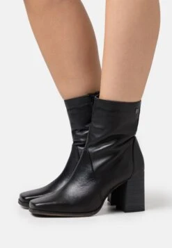 MTNG Porto - Stivaletti - Black