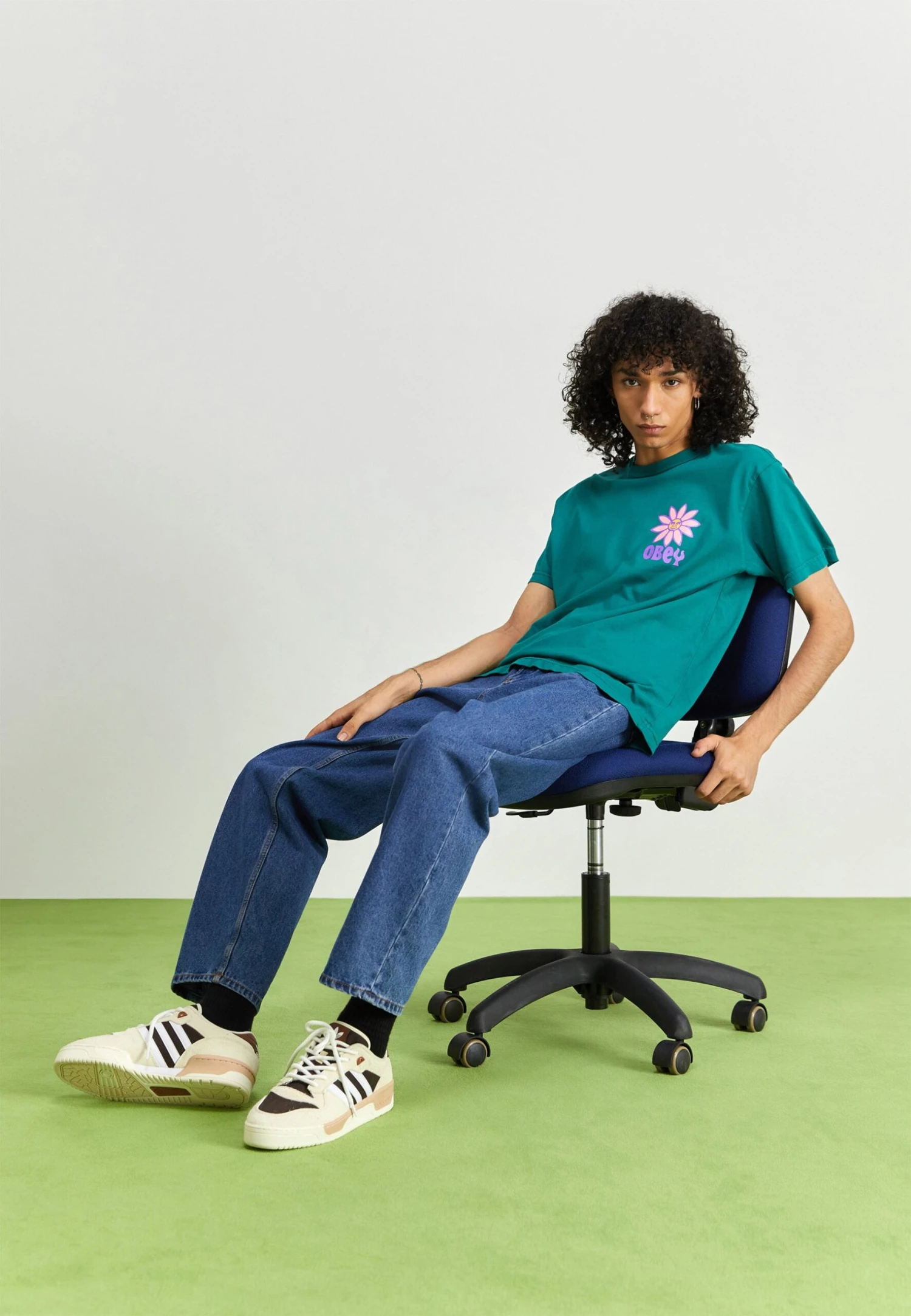 Adidas Originals Rivalry UnisexSneakers BasseWhite/Footwear White/Dark Brown Uomo Sneaker AD115O1K0-A11 3 Adidas Originals Rivalry UnisexSneakers BasseWhite/Footwear White/Dark Brown Uomo Sneaker AD115O1K0-A11 - immagine 3