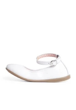 Elástico Cierre- Ballerine Con Cinturino - Blanco 10 Elástico Cierre- Ballerine Con Cinturino - Blanco -Chic Scarpe Negozio a181400a4f2d4092810fe915278475d3
