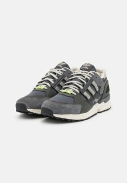 Adidas Originals Zx 10,000 C UnisexSneakers BasseGrey Uomo Scarpe AD115O161-C11 11 Adidas Originals Zx 10,000 C UnisexSneakers BasseGrey Uomo Scarpe AD115O161-C11 -Chic Scarpe Negozio a42748e34e7f4fa2b35562fe682ff57a