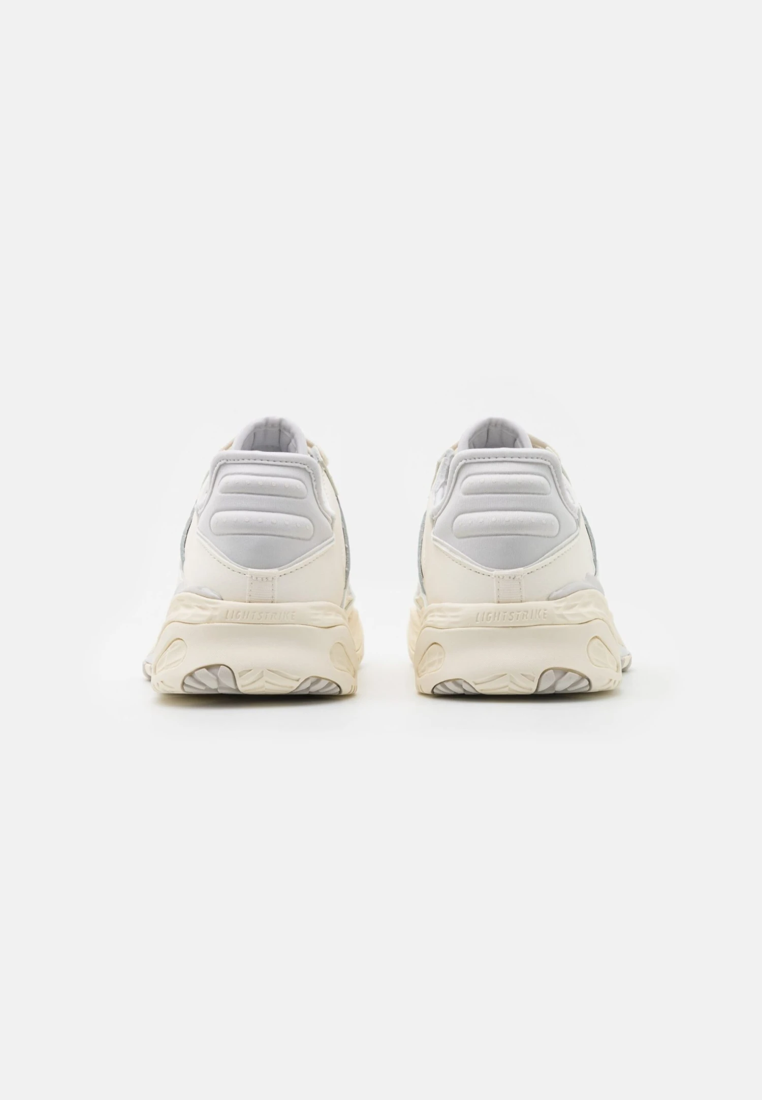 Adidas Originals Niteball UnisexSneakers BasseCore White/Grey One/Off White Uomo Scarpe AD115O1ID-A11 3 Adidas Originals Niteball UnisexSneakers BasseCore White/Grey One/Off White Uomo Scarpe AD115O1ID-A11 - immagine 3