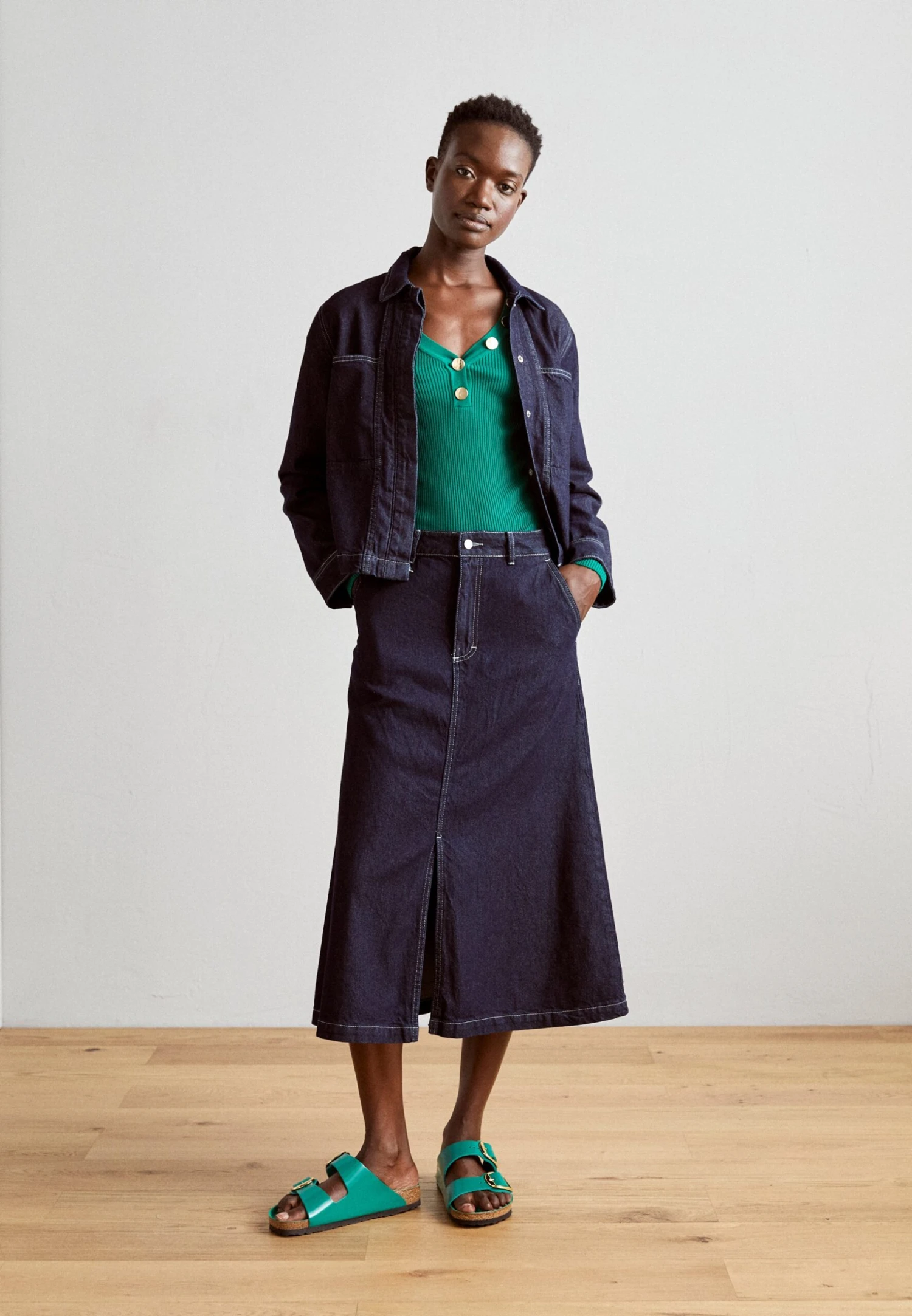 Birkenstock Arizona PantofoleHigh Shine Green Donna Pantofole BI111A129-M11 4 Birkenstock Arizona PantofoleHigh Shine Green Donna Pantofole BI111A129-M11 - immagine 4