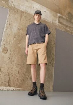 Adidas Originals Hyperturf UnisexSneakers BasseEarth Strata Core Black Collegiate Green Uomo Scarpe AD115O1GW-C11 12 Adidas Originals Hyperturf UnisexSneakers BasseEarth Strata Core Black Collegiate Green Uomo Scarpe AD115O1GW-C11 -Chic Scarpe Negozio ac1c03efe8414837a05895a5cd288aac