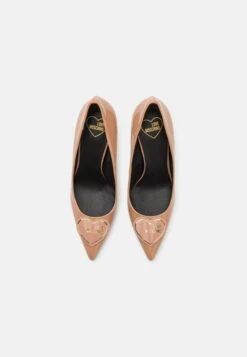 LOVE MOSCHINO Decolleté - Poudre 11 LOVE MOSCHINO Decolleté - Poudre -Chic Scarpe Negozio afb34e56a04c44ce82827db06f33184e