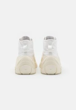 Adidas Originals Nizza Hi Xy22 UnisexSneakers AlteFootwear White/Chalk White/Grey Two Uomo Scarpe AD115N032-A11 8 Adidas Originals Nizza Hi Xy22 UnisexSneakers AlteFootwear White/Chalk White/Grey Two Uomo Scarpe AD115N032-A11 -Chic Scarpe Negozio b0795cfe33ed43d5a89d7b33f047571e