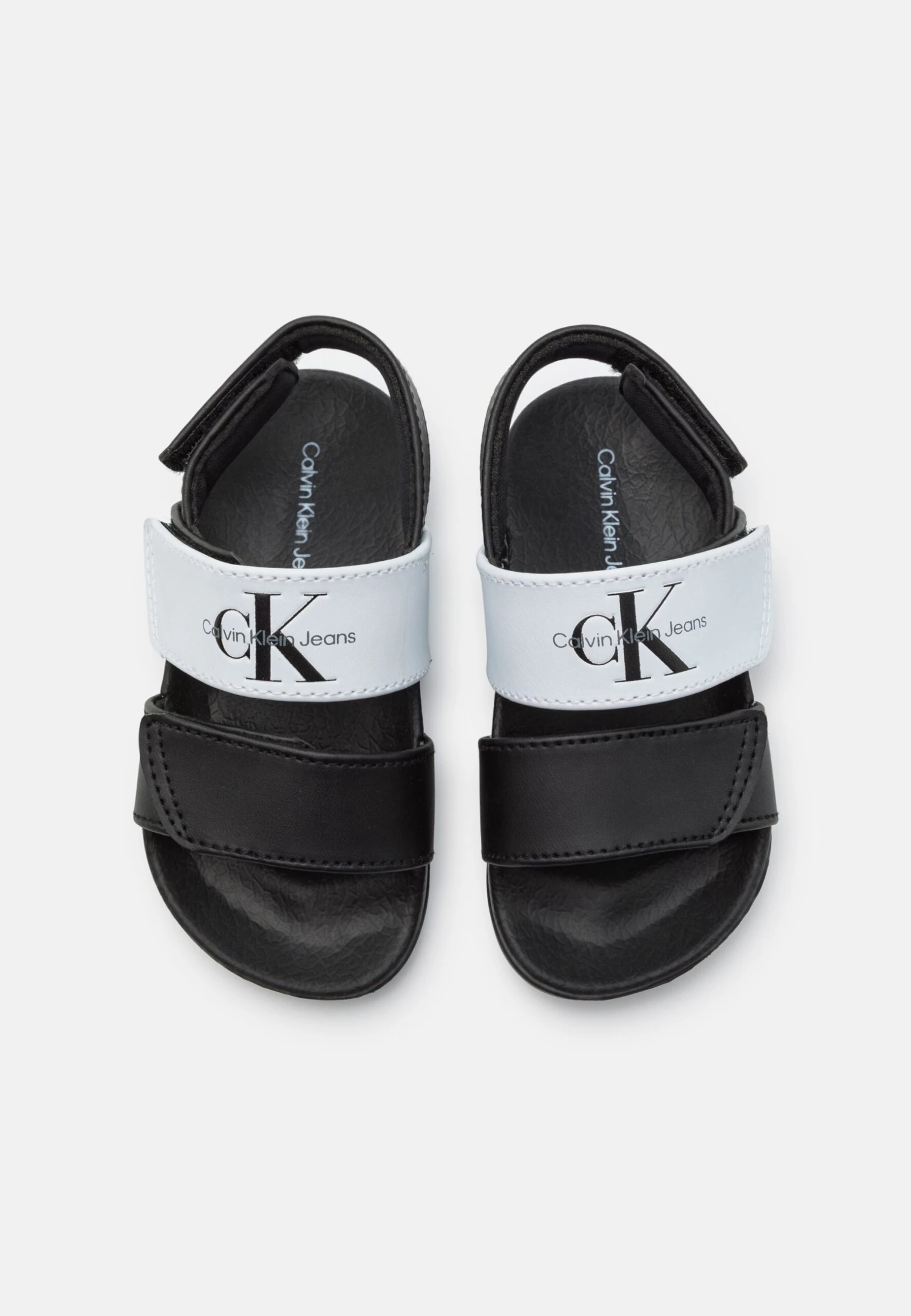 Calvin Klein Jeans UnisexSandaliBlack/White Bambini Sandali C1816G00L-Q11 4 Calvin Klein Jeans UnisexSandaliBlack/White Bambini Sandali C1816G00L-Q11 - immagine 4