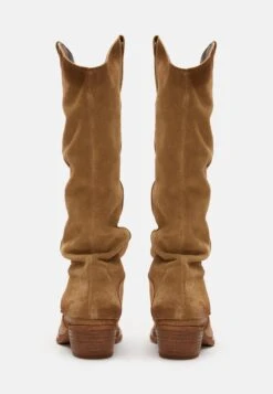 Felmini Stivali Texani / BikerStone Donna Stivali FE211A063-C11 10 Felmini Stivali Texani / BikerStone Donna Stivali FE211A063-C11 -Chic Scarpe Negozio bd910d5ef44340ee8ce4542ff036a7ab