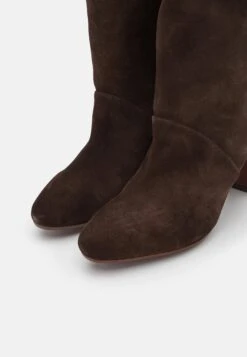 Chie Mihara Eleana43Stivali Con I TacchiLancia Testa Donna Stivali CH211A0AK-B11 11 Chie Mihara Eleana43Stivali Con I TacchiLancia Testa Donna Stivali CH211A0AK-B11 -Chic Scarpe Negozio bda7c747f6324d869156905407fa4bb3