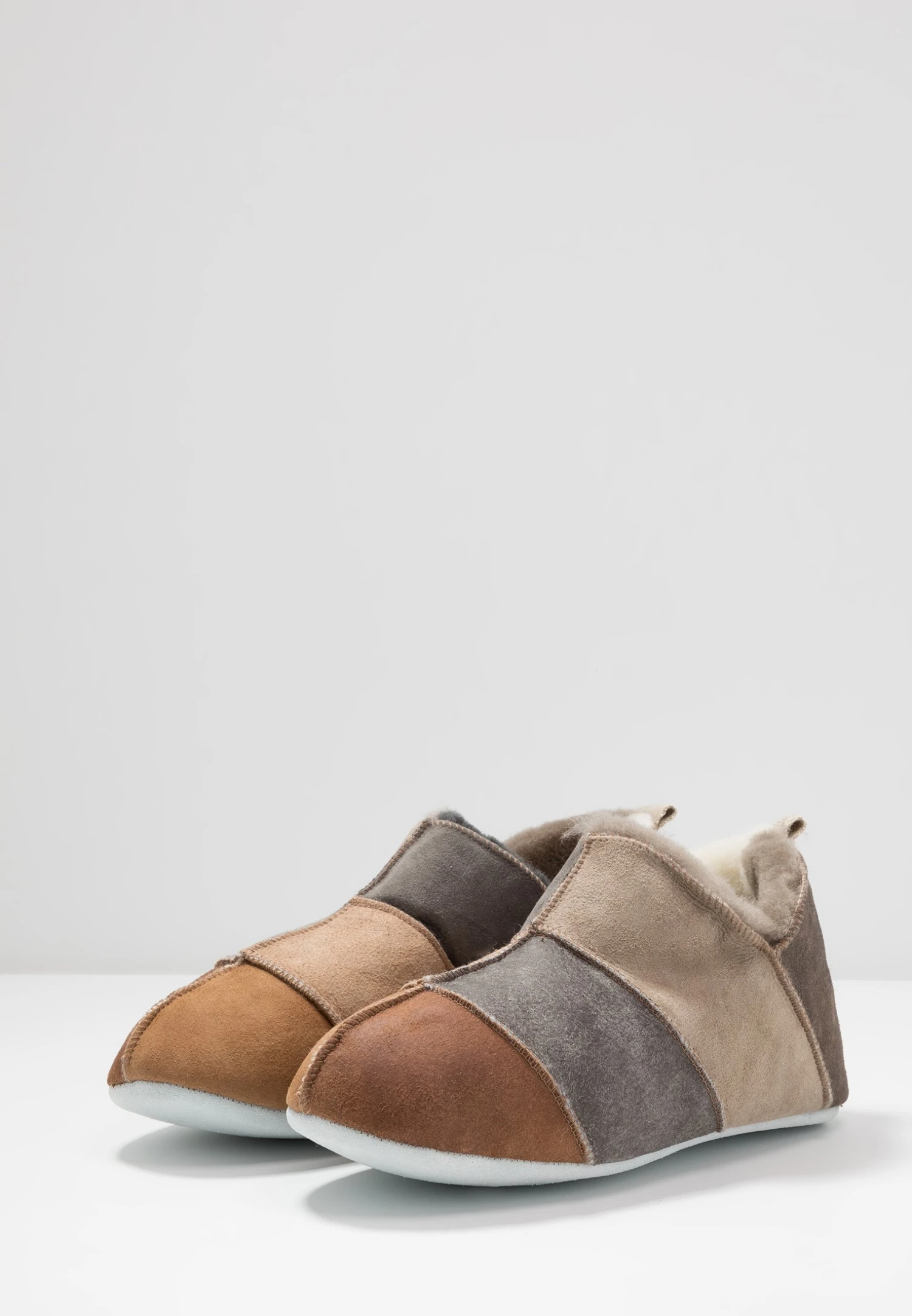 Shepherd HansPantofoleMulticolor Uomo Pantofole S3012I00P-T11 3 Shepherd HansPantofoleMulticolor Uomo Pantofole S3012I00P-T11 - immagine 3