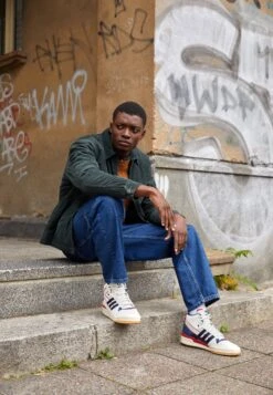 Adidas Originals Forum Exhibit Mid 2 UnisexSneakers AlteWhite Donna Scarpe AD115N02Z-A11 10 Adidas Originals Forum Exhibit Mid 2 UnisexSneakers AlteWhite Donna Scarpe AD115N02Z-A11 -Chic Scarpe Negozio c2e9b7aeb05b48f988632b59763bea3b