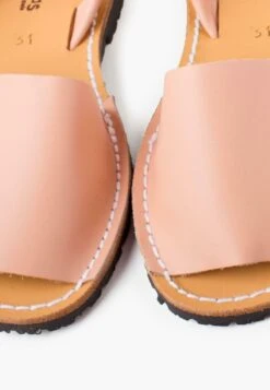 SandaliLight Pink Bambini Sandali P1X13G00H-J11 11 SandaliLight Pink Bambini Sandali P1X13G00H-J11 -Chic Scarpe Negozio c4c31c39a7d34ba5a1ba63a7dd225486