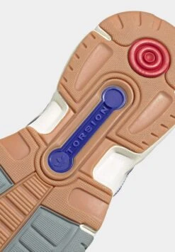 Adidas Originals Retropy F90 UnisexSneakers BasseSemi Lucid Blue/Off White/Better Scarlet Donna Scarpe AD115O1GK-K11 10 Adidas Originals Retropy F90 UnisexSneakers BasseSemi Lucid Blue/Off White/Better Scarlet Donna Scarpe AD115O1GK-K11 -Chic Scarpe Negozio c523108dead94f6287dcbacba78a000f