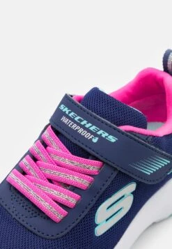 Skechers Dynamic TreadSneakers BasseNavy/Pink Bambini Sneakers SK113D0CX-K11 -Chic Scarpe Negozio c5b91401d53f44588c2d34f5e3e90c9f