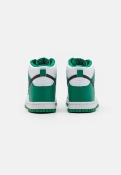 Nike Sportswear Dunk UnisexSneakers AlteMalachite/Black/White Bambini Sneakers NI116D0EX-M11 8 Nike Sportswear Dunk UnisexSneakers AlteMalachite/Black/White Bambini Sneakers NI116D0EX-M11 -Chic Scarpe Negozio c63419ce04ee4686b08e2c4b4f3159c9