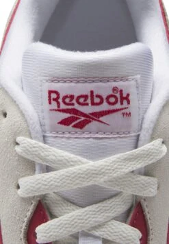 Reebok Lifestyle - Plus 1994 - Sneakers Basse - Beigeweiss 10 Reebok Lifestyle - Plus 1994 - Sneakers Basse - Beigeweiss -Chic Scarpe Negozio c93ce30dc6df4e02bb2f14796f5c42d5