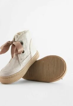 Next Lace-Up Ankle- Scarpe Primi Passi - Pink Sparkle 9 Next Lace-Up Ankle- Scarpe Primi Passi - Pink Sparkle -Chic Scarpe Negozio cb8642bc5447414babb0501f0b7b658f