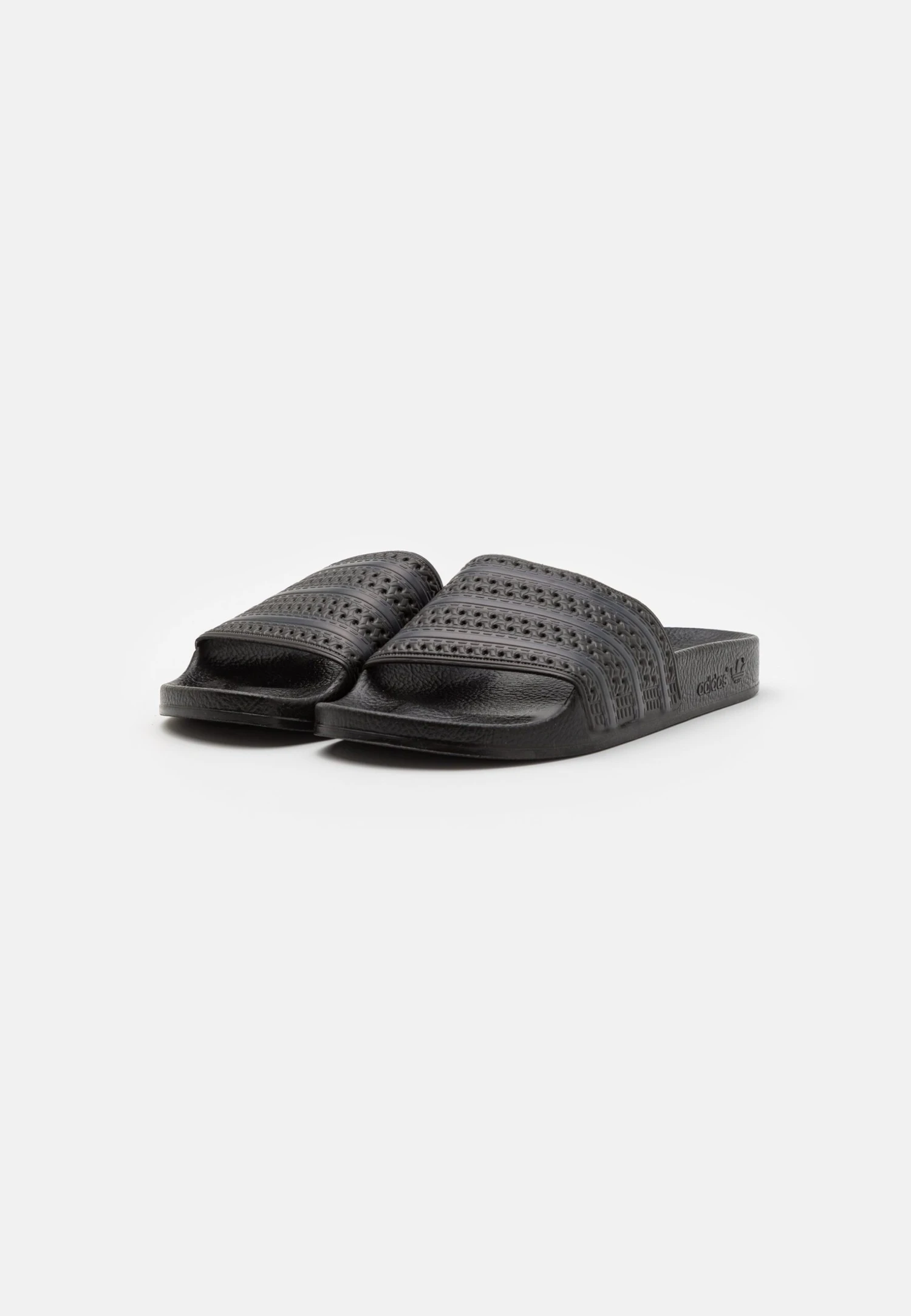 Adidas Originals Adilette UnisexCiabattineCore Black/Carbon Uomo Scarpe AD115G026-Q11 2 Adidas Originals Adilette UnisexCiabattineCore Black/Carbon Uomo Scarpe AD115G026-Q11 - immagine 2