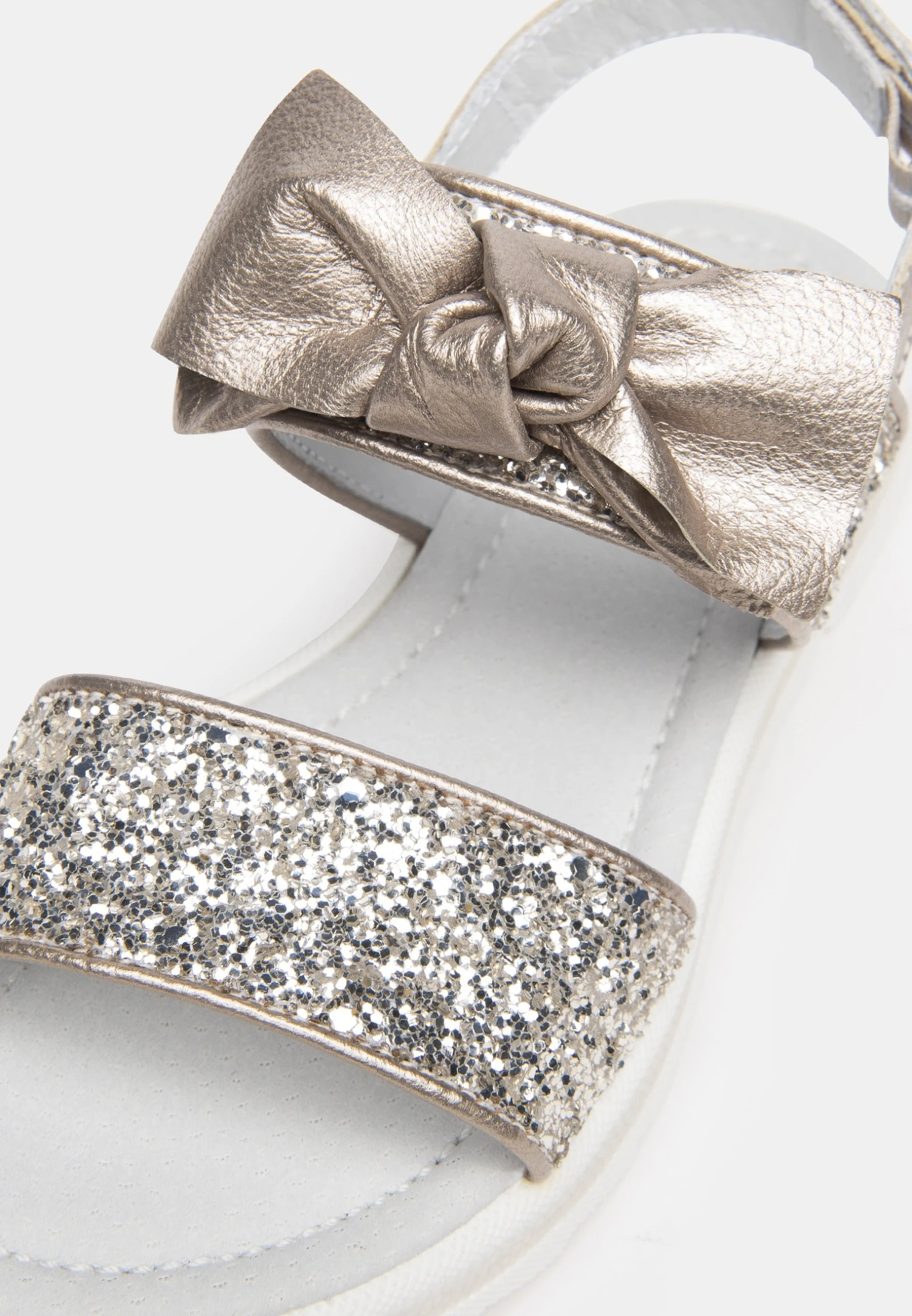 NeroGiardini SandaliOro Bambini Sandali NET13G02F-F11 4 NeroGiardini SandaliOro Bambini Sandali NET13G02F-F11 - immagine 4