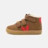 Veja Small Esplar Mid Winter UnisexSneakers BasseBrown Pekin Bambini Sneakers VJ216D043-O11