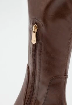 Marco Tozzi Stivali Con PlateauChestnut Donna Stivali M3111A1OJ-O11 11 Marco Tozzi Stivali Con PlateauChestnut Donna Stivali M3111A1OJ-O11 -Chic Scarpe Negozio d306d3de983d4df4ab3aeb3a2e9f2832