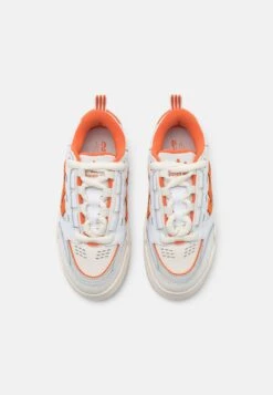 Adidas Originals Adi2000 UnisexSneakers BasseChalk White/Orange/Off White Donna Scarpe AD115O1JB-A12 9 Adidas Originals Adi2000 UnisexSneakers BasseChalk White/Orange/Off White Donna Scarpe AD115O1JB-A12 -Chic Scarpe Negozio d583a90ddc5b44fa996323034a18a50e