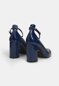 Bata Con Cinturino - Scarpe Con Plateau - Blau 8 Bata Con Cinturino - Scarpe Con Plateau - Blau -Chic Scarpe Negozio d806936cb0fb445093c15b5257e702eb