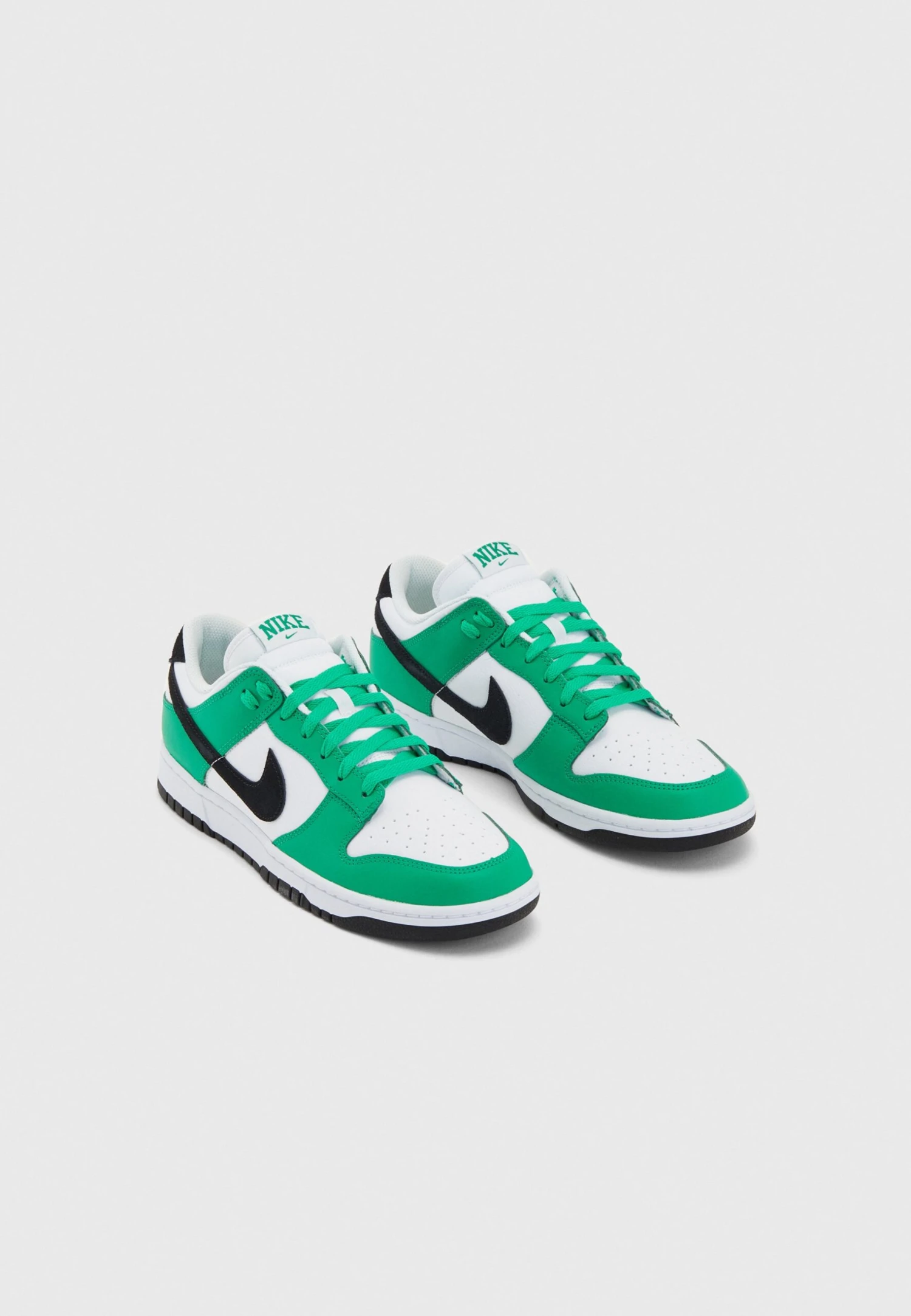 Nike Sportswear Dunk Low UnisexSneakers BasseStadium Green/Black/White Uomo Sneaker NI115O04Q-M11 1 Nike Sportswear Dunk Low UnisexSneakers BasseStadium Green/Black/White Uomo Sneaker NI115O04Q-M11
