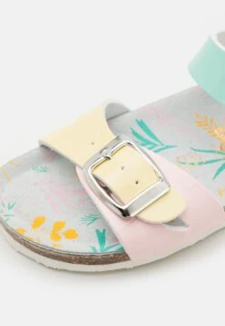 Primigi Sandali - Canar/Rosa/Acqua 11 Primigi Sandali - Canar/Rosa/Acqua -Chic Scarpe Negozio d9a445259d0443358ee5e6317c38eb0f