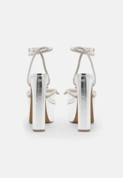 Steve Madden BellisimaSandali Con TaccoSilver Donna Scarpe ST311A0Q8-D11 7 Steve Madden BellisimaSandali Con TaccoSilver Donna Scarpe ST311A0Q8-D11 -Chic Scarpe Negozio d9fc51047d88491a8acd8c08aff0e840