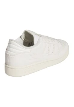Adidas Originals Lifestyle Centennial- Sneakers Basse - Weissweiss 8 Adidas Originals Lifestyle Centennial- Sneakers Basse - Weissweiss -Chic Scarpe Negozio dbba6cd3cc5f43998c943b1d4102301e