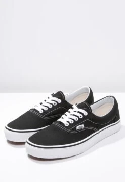 Vans Ua Era - Sneakers Basse - Black -Chic Scarpe Negozio ddcb4c50eda543418f8ff0d64f47c70e