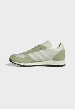 Adidas Originals Adidas Trx Vintage UnisexSneakers BasseGreen Uomo Scarpe AD115O1E7-M11 21 Adidas Originals Adidas Trx Vintage UnisexSneakers BasseGreen Uomo Scarpe AD115O1E7-M11 -Chic Scarpe Negozio e4323656ffb04e8d8d6aeaa8aaf65aa1