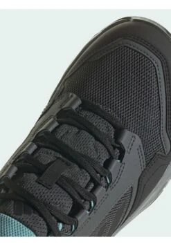 Adidas TERREX Terrex Tracerocker 2 Gore Tex TrailSneakers BasseGrey Six Core Black Grey Three Donna Sneakers ADD41A00N-C11 16 Adidas TERREX Terrex Tracerocker 2 Gore Tex TrailSneakers BasseGrey Six Core Black Grey Three Donna Sneakers ADD41A00N-C11 -Chic Scarpe Negozio e7ffb15a5f6a49218f439d0b00062c3c