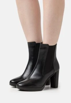 Geox D Walk Pleasure 85Stivaletti Con TaccoBlack Donna Stivaletti GE111N0AZ-Q11