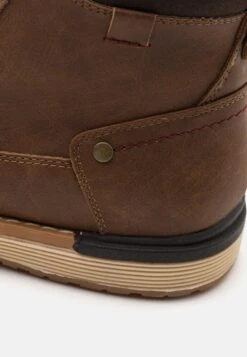 Pier One Stivaletti StringatiBrown Uomo Stivaletti/Stivali PI912K0B1-O11 11 Pier One Stivaletti StringatiBrown Uomo Stivaletti/Stivali PI912K0B1-O11 -Chic Scarpe Negozio ed86c3a22bf44827bf90b2575491ce4d