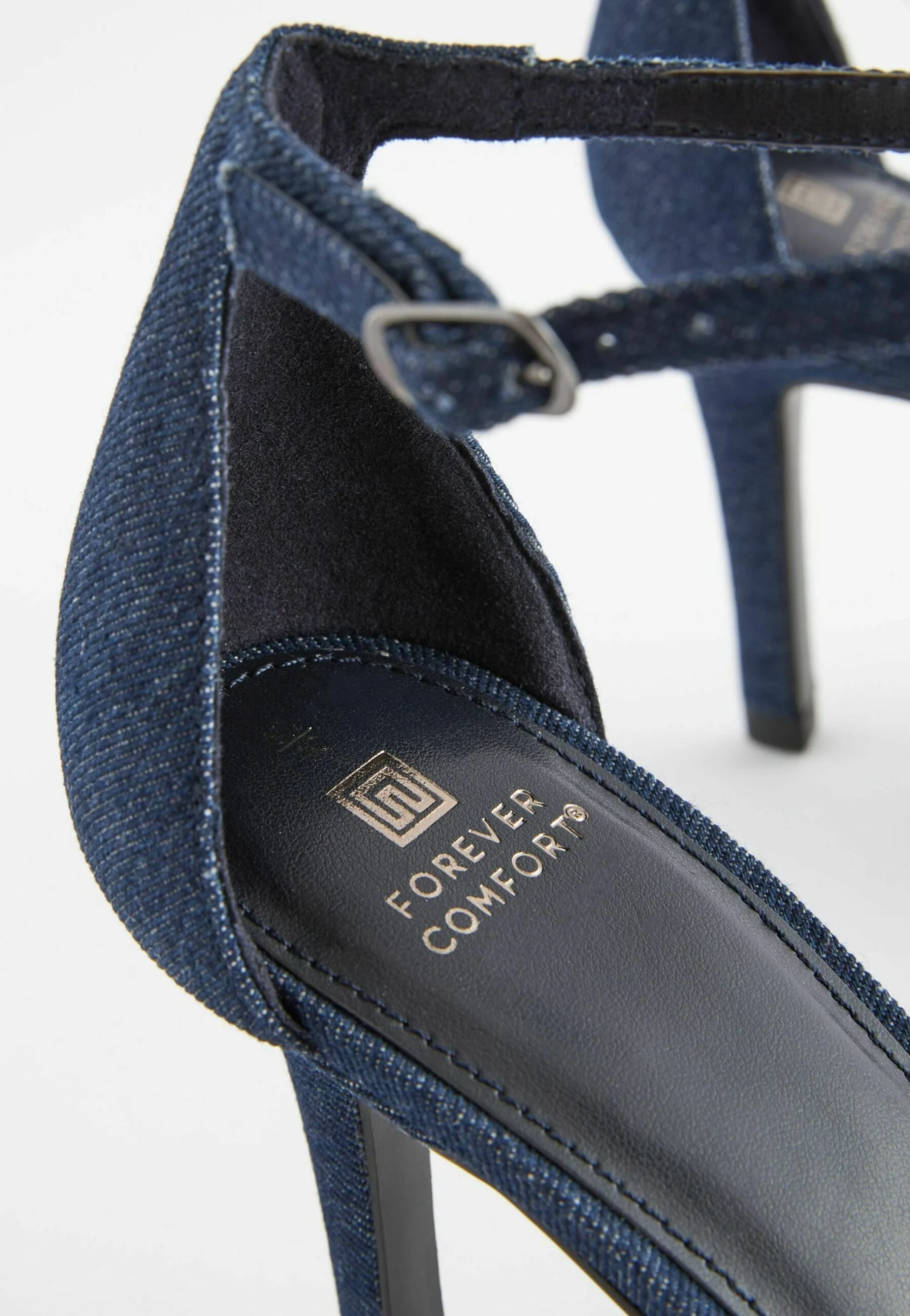Next Forever Comfortâ® Skinny Heel Closed Back Sandals - Sandali Con Tacco - Denim 3 Next Forever Comfortâ® Skinny Heel Closed Back Sandals - Sandali Con Tacco - Denim - immagine 3