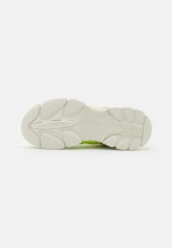 Lacoste Neo - Sneakers Basse - Yellow/Off-White 10 Lacoste Neo - Sneakers Basse - Yellow/Off-White -Chic Scarpe Negozio eebbddf242d14ea8a99237fbd99fec2e