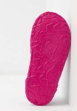 Nanga HeartbreakPantofoleHellblau Bambini Pantofole 1NA13L01H-K11 12 Nanga HeartbreakPantofoleHellblau Bambini Pantofole 1NA13L01H-K11 -Chic Scarpe Negozio f504431473614947ae5d83719c88cfe9