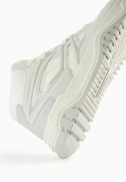 BERSHKA Multi Layer Basketball - Sneakers Alte - Grey 10 BERSHKA Multi Layer Basketball - Sneakers Alte - Grey -Chic Scarpe Negozio f6dacba43590407692b3f344d2bd5b14