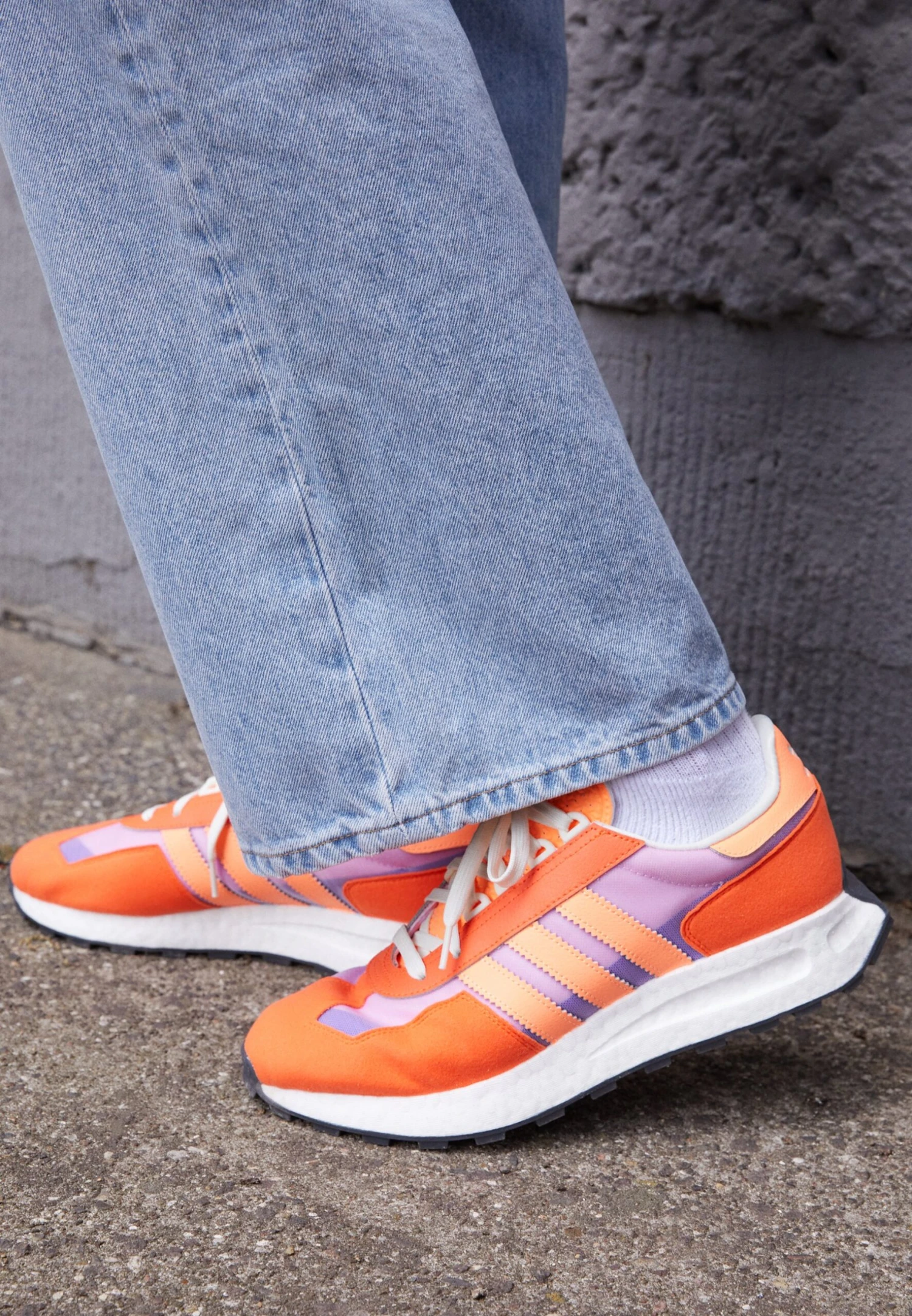 Adidas Originals Retropy E5 UnisexSneakers BasseImpact Orange/Beam Orange/Bliss Lilac Uomo Scarpe AD115O1BB-H11 2 Adidas Originals Retropy E5 UnisexSneakers BasseImpact Orange/Beam Orange/Bliss Lilac Uomo Scarpe AD115O1BB-H11 - immagine 2