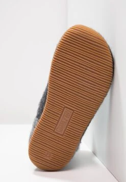 Giesswein WildpoldsriedPantofoleAnthrazit Donna Pantofole GI113L04F-Q11 10 Giesswein WildpoldsriedPantofoleAnthrazit Donna Pantofole GI113L04F-Q11 -Chic Scarpe Negozio f797ddd6440943d1a5fa1ae24823c9b9