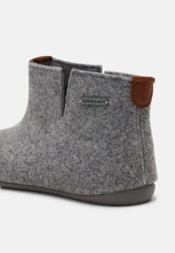 Shepherd EsterPantofoleGrey Donna Pantofole S3011D02E-C12 15 Shepherd EsterPantofoleGrey Donna Pantofole S3011D02E-C12 -Chic Scarpe Negozio fe34fd92454f424da40d0b9ebbcaecc4